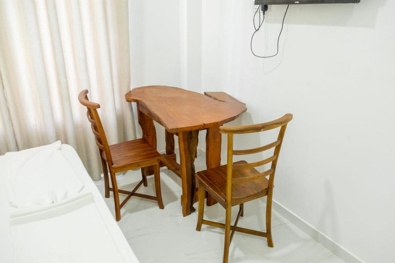 G A Airport Transit Homestay