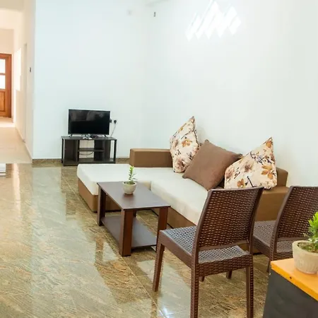 G A Villa Airport Transit Hotel Katunayaka Extérieur photo