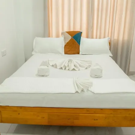 G A Villa Airport Transit Hotel Katunayaka Extérieur photo